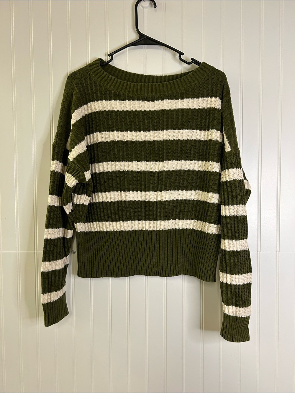 Banana Republic Factory Striped Olive Green Ribbed Knit Sweater Size Small